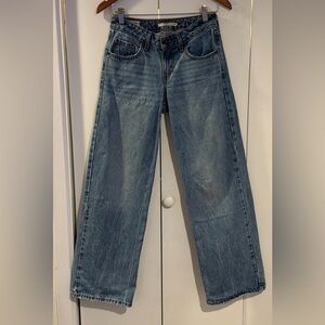 Women’s Low Rise Loose Jeans
